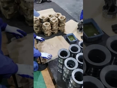 Las piezas de los camiones están en stock.