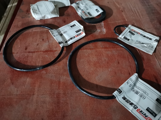 Equipo de reparación del cilindro de dirección de Rig Parts HNBR de la paliza del API XJ750