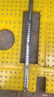 27 1/2 pulgadas Anti-deslizamiento de la alfombra de la mesa giratoria de color amarillo 2100MM*1600MM Alfombra para la plataforma de perforación