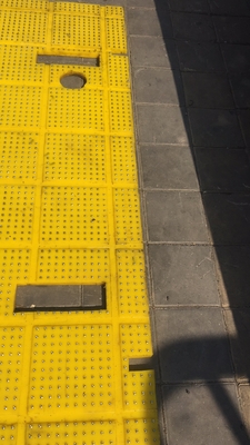 27 1/2 pulgadas Anti-deslizamiento de la alfombra de la mesa giratoria de color amarillo 2100MM*1600MM Alfombra para la plataforma de perforación