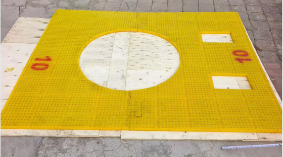 37 1 / 2 pulgadas Anti-deslizamiento de alfombra de mesa giratoria de color amarillo 2200MM*1800MM alfombra para la perforación de campos petrolíferos