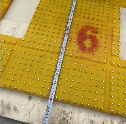 37 1 / 2 pulgadas Anti-deslizamiento de alfombra de mesa giratoria de color amarillo 2200MM*1800MM alfombra para la perforación de campos petrolíferos